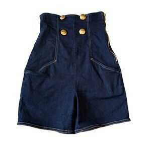 LOVE MOSCHINO HIGH WAIST DENIM SHORTS GOLD TONE BUTTON DETAIL SIZE 2